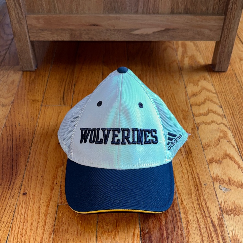 Adidas University of Michigan Wolverines Hat White Mesh Size L/XL